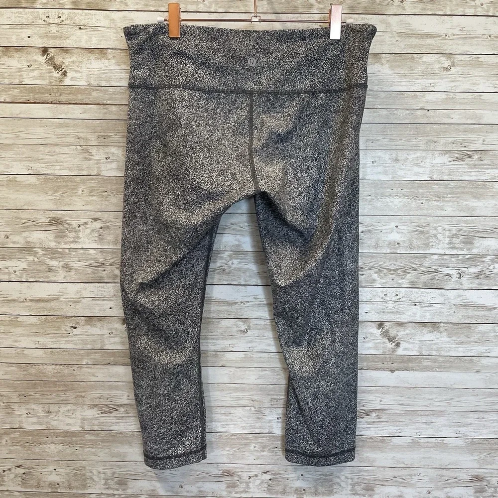 LuluLemon Womens 10‎ Leggings Cropped Wunder Under Gray Rio Mist Athleisure